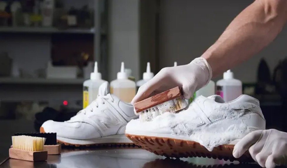 Shoes Cleaning