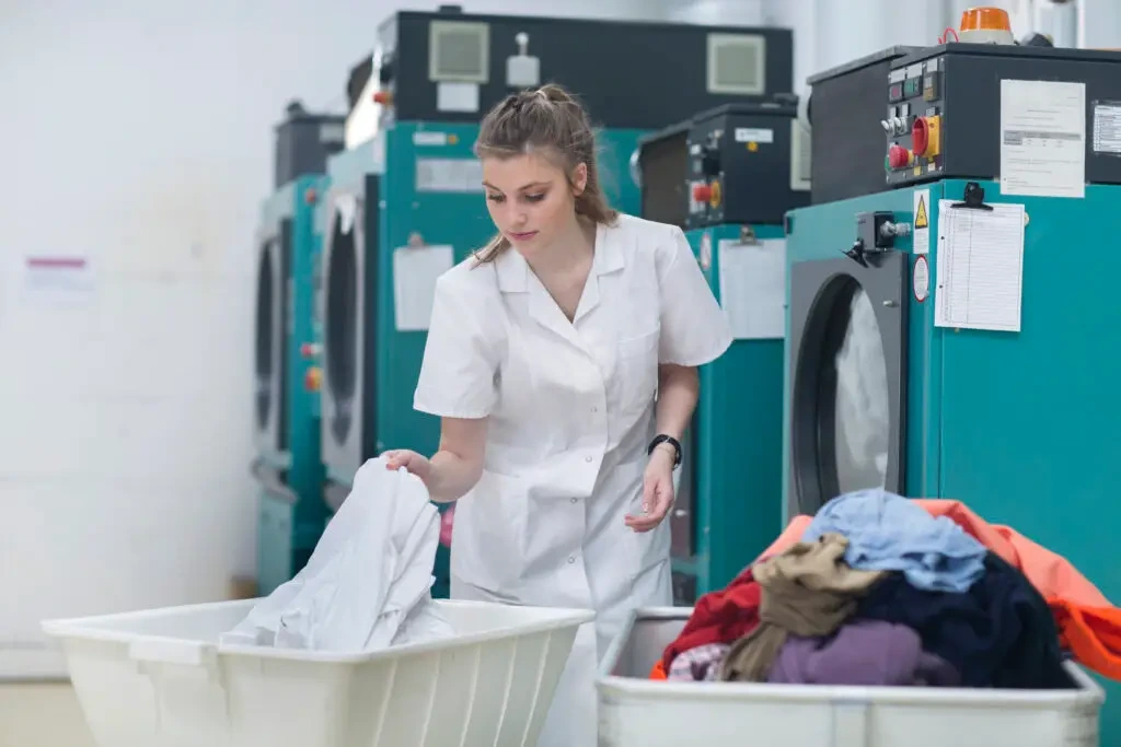 Why Same-Day Laundry Services Are Especially Valuable in Abu Dhabi